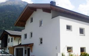 Nespecifikovaný výhled na hory nebo výhled na hory při pohledu z apartmánu + 17 fotografií