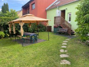 Zahrada ubytování Apartmány Jedovnice