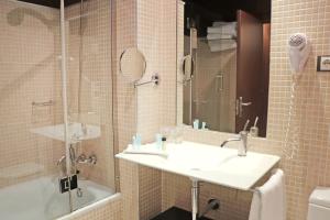 Un baño de Hotel Real Balneario Carlos III