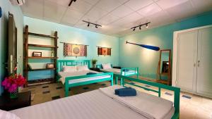 Ένα ή περισσότερα κρεβάτια σε δωμάτιο στο Minh Beach House Chau Tan +31 φωτογραφίες