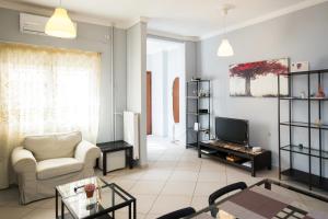 Posezení v ubytování Spacious1 Bedroom Flat In The Heart Of Athens