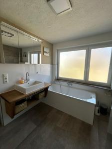 Koupelna v ubytování Zur Mühle + 18 fotografií