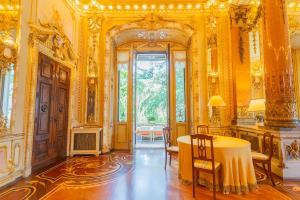 Gallery image of Princess Night in Griante Cadenabbia