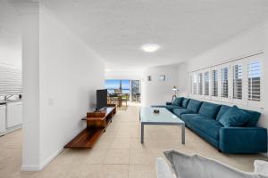 Χώρος καθιστικού στο BEACHFRONT Beauty!