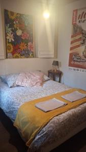 Postel nebo postele na pokoji v ubytování COSY B&B