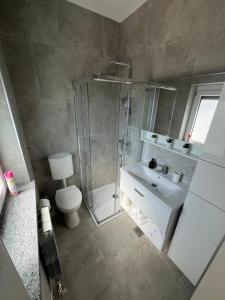 Koupelna v ubytování Piko's apartments + 21 fotografií
