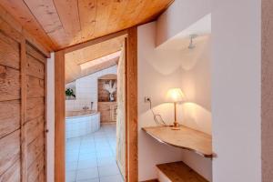 Koupelna v ubytování L'Ecrin des Anges