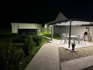 Patio nebo venkovní prostory v ubytování Apartmani Ana Vukovar