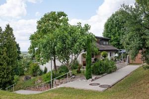 Taman di luar Haus Gerhard Lang