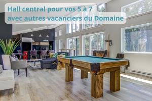 Fotografie z fotogalerie ubytování Chalet Beaulieu - Spa Piscine Sauna & Billard v destinaci Pont-Rouge