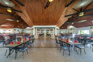 Restaurace v ubytování PrideInn Paradise Beach Resort & Spa Mombasa