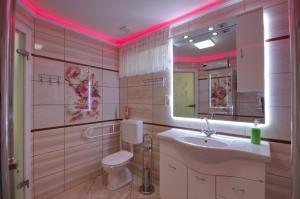 Kúpeľňa v ubytovaní Amália Apartman