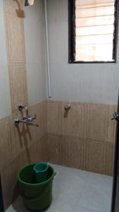 Gallery image of Decent one BHK flat near tata hospital in Taloje