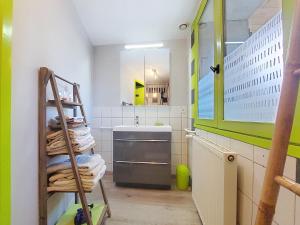 Koupelna v ubytování La chambre du Tilleul de la Tarte Qui Flette