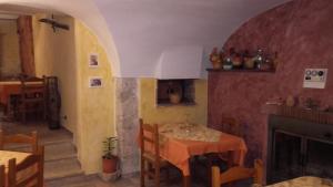 Kép Agriturismo La Fattoria szállásáról San Donato Val di Cominóban a galériában