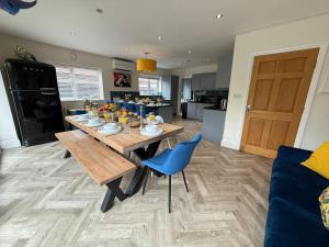 Kuchyň nebo kuchyňský kout v ubytování The Hydeaway, Lytham St Annes Getaway Free Parking