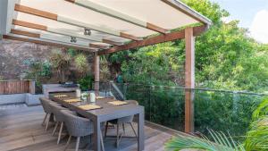 Taman di luar Spectacular Villa with Relaxing Atmosphere