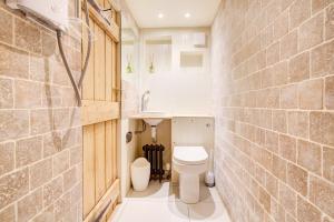 Ένα μπάνιο στο Quiet Country Home Near Bath +35 φωτογραφίες