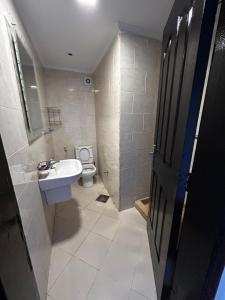 Phòng tắm tại Porto Marina Prime View +21 ảnh