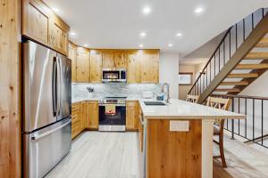 Køkken eller tekøkken på Lake Tahoe Leisure