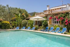 Der Swimmingpool an oder in der Nähe von Villa Can Boseta by SunVillas Mallorca