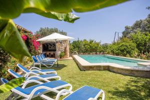 Der Swimmingpool an oder in der Nähe von Villa Can Boseta by SunVillas Mallorca
