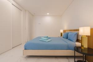 Uma cama ou camas num quarto em Villa Arkadie with private pool