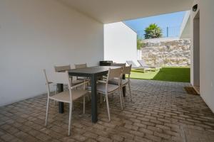 Imagem da galeria de Villa Arkadie with private pool na Lourinhã