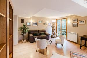 Posezení v ubytování Apartaments La Neu