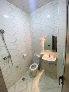 Ένα μπάνιο στο Budget Studio in Prime Central Ideal for Travelers