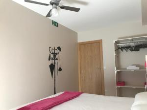 Cama o camas de una habitación en Apartamento Turístico “El Yugo”