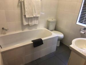 Ένα μπάνιο στο Coligny Hotel