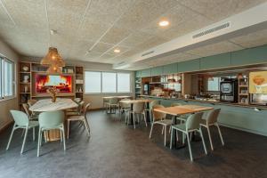 Restaurace v ubytování Kyriad Anglet - Biarritz