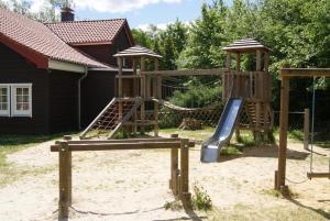 Kawasan permainan kanak-kanak di Ferienwohnung Nitzschke