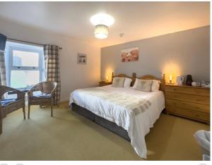 Afbeelding uit fotogalerij van The Castle Hotel NR TAIN in Portmahomack +14 foto's