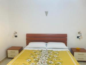 Postel nebo postele na pokoji v ubytování Vista mare e Dolce Vita loft romantico a Diamante