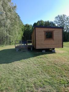 Afbeelding uit fotogalerij van Domki letniskowe Jastrzębna in Sztabin