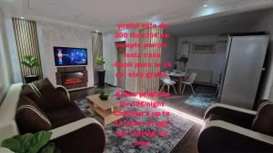 TV a/nebo společenská místnost v ubytování Dominic House