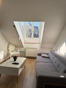 Posedenie v ubytovaní Superbe Logement Vue Cathédrale