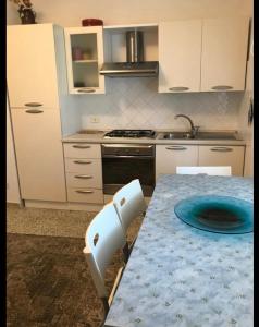 Nhà bếp/bếp nhỏ tại Casa Il Tulipano