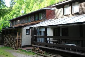 Fotografie z fotogalerie ubytování Holiday Home Ve Vlčicích v destinaci Vlcice