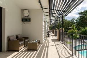 Bazén v ubytovaní Balaton Flow Residence alebo v jeho blízkosti