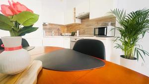 Kuchnia lub aneks kuchenny w obiekcie Apartament Słoneczny 10