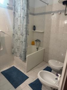 Un baño de La casa di Egizia