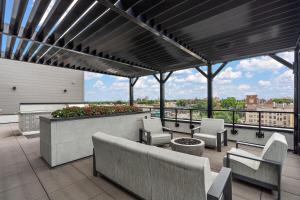 Balkón nebo terasa v ubytování W322 Cozy Luxury 1Bedroom Condo In Downtown Minneapolis, Minutes From Minneapolis Convention Center & US Bank Arena