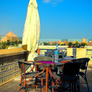 Fotografija v galeriji nastanitve PYramiDS OaSiS ViEW HoTeL v Kairu