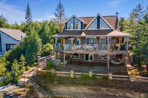 Budova, kde se prázdninový dům nachází