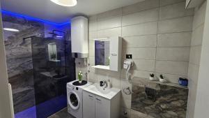 Koupelna v ubytování Legacy Marine2 - Zadar, Luxury Suites + 37 fotografií