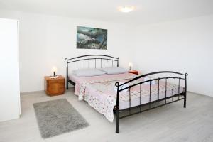Postel nebo postele na pokoji v ubytování Holiday Home Miklica