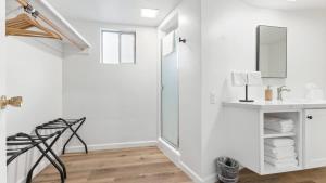 PonderosaCamp Nelson Lodge Room 6的相册照片